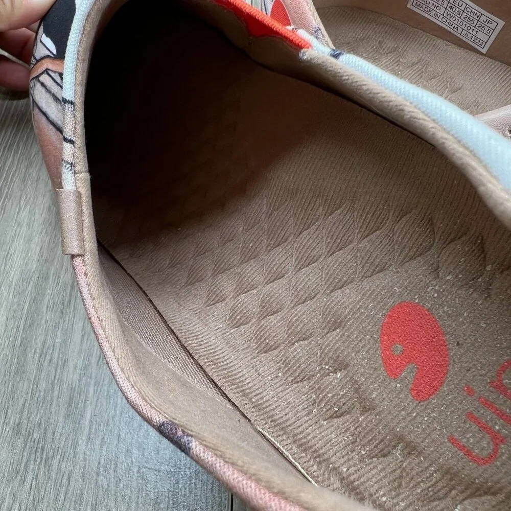 UIN Art Painted Travel Shoes Women 9 Slip On Casual Canvas The Little Dress Pink - Picture 9 of 12